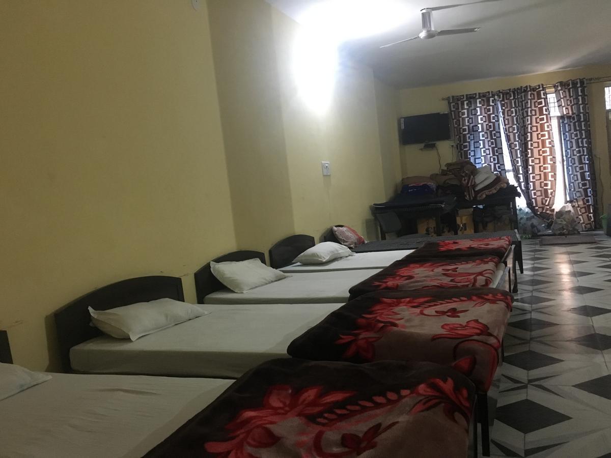 Oyo 12976 Hotel New Fiza Jammu Exterior photo