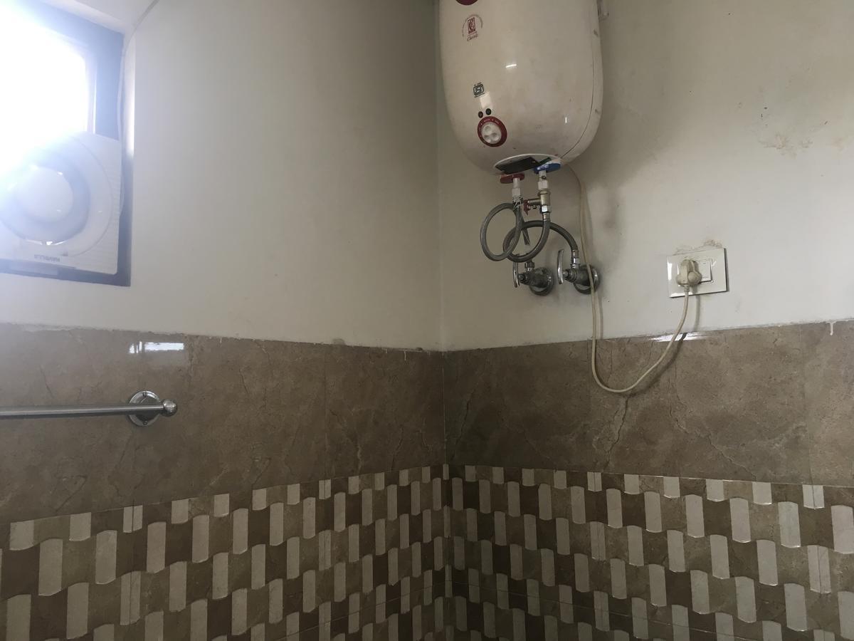 Oyo 12976 Hotel New Fiza Jammu Exterior photo