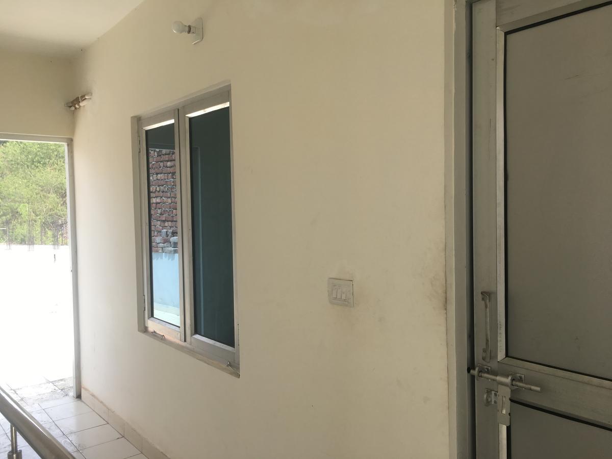 Oyo 12976 Hotel New Fiza Jammu Exterior photo